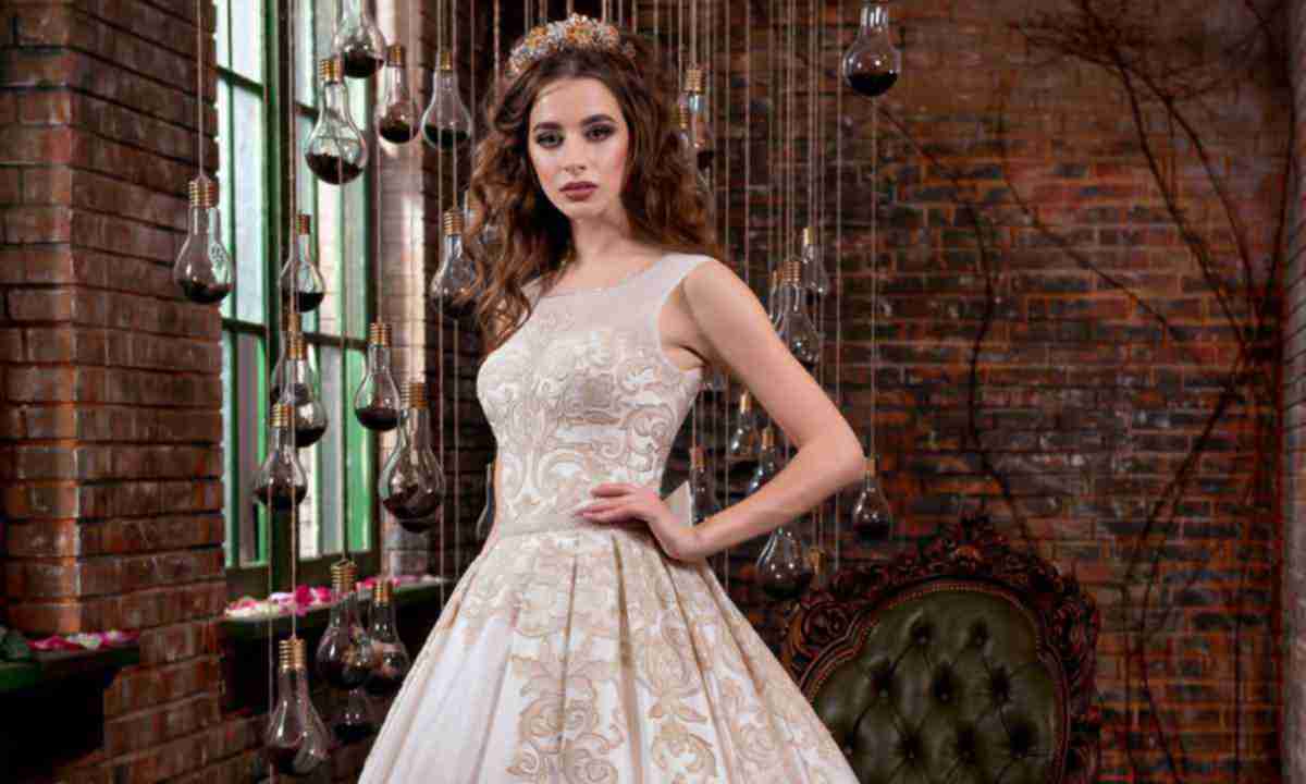 How much are berta wedding dresses